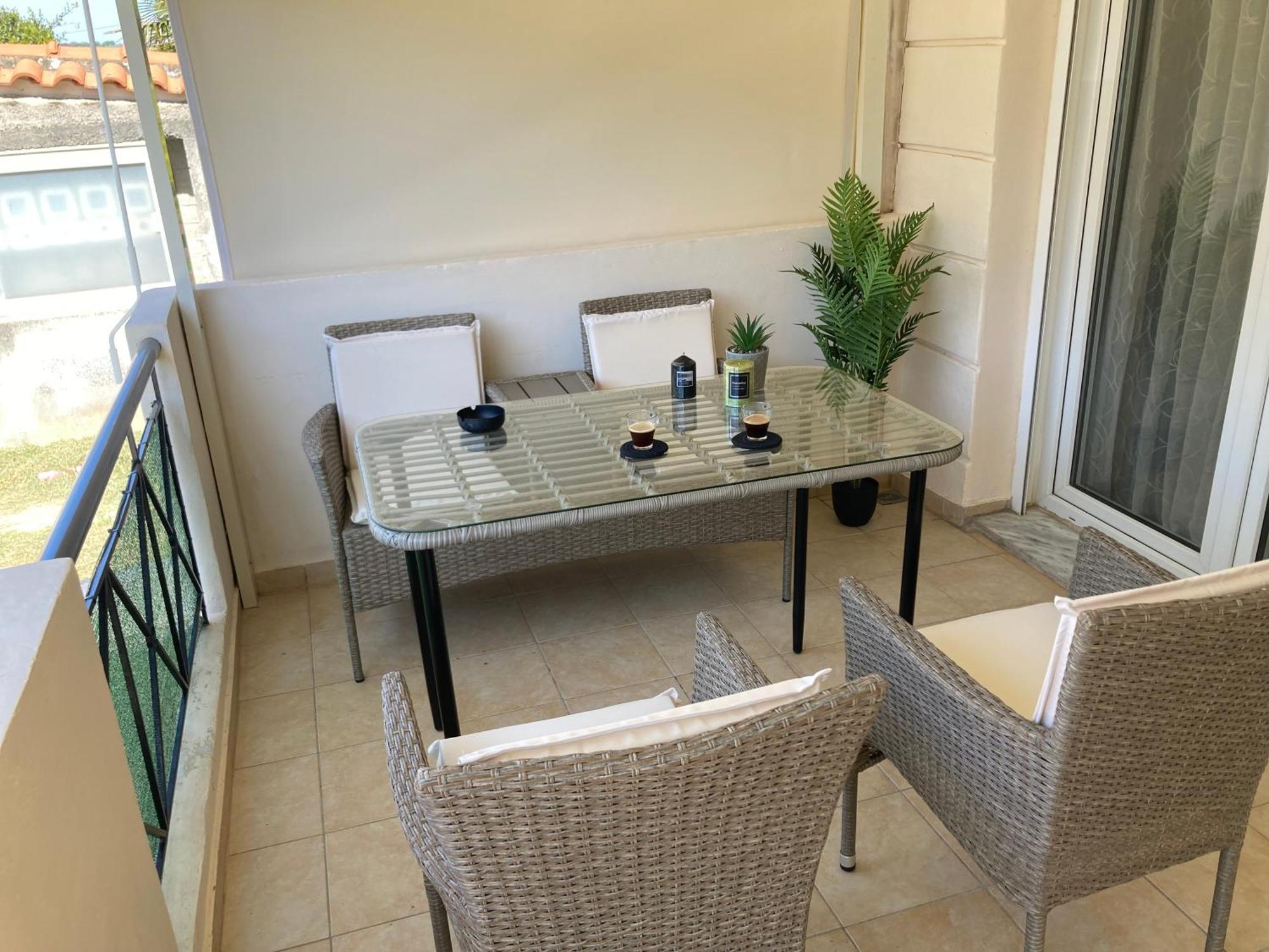 Unique Modern Apartment Alexandroupoli Bagian luar foto